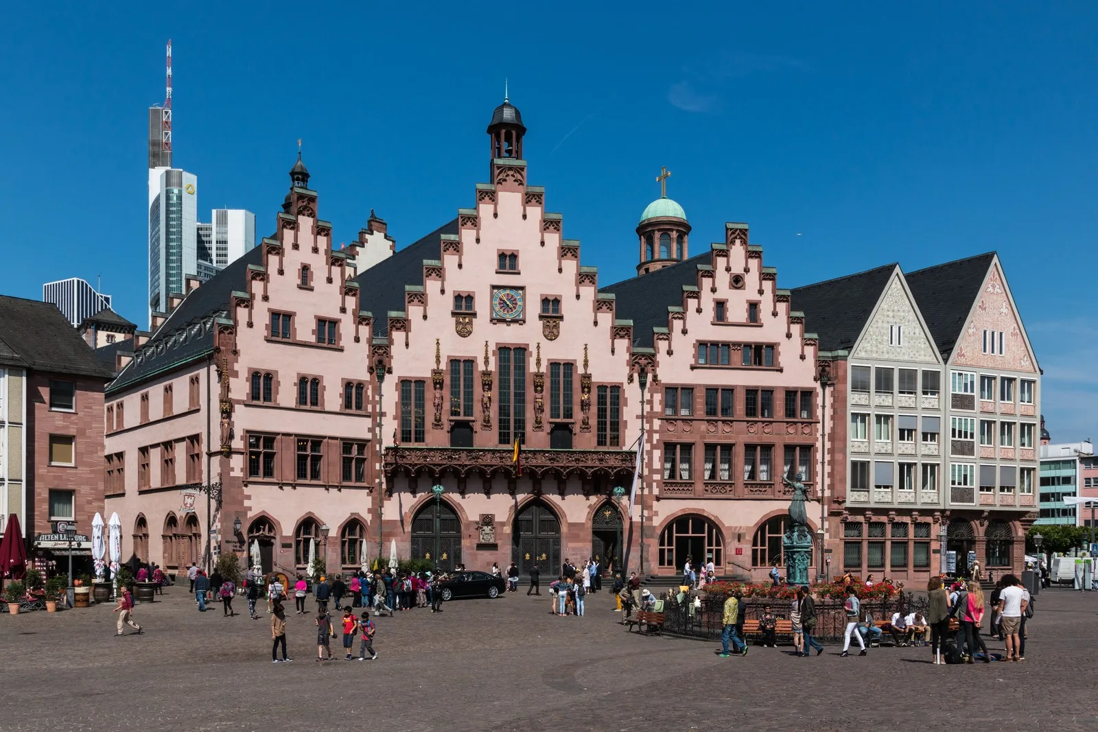 Frankfurt — destination of transfer from Prague Airport